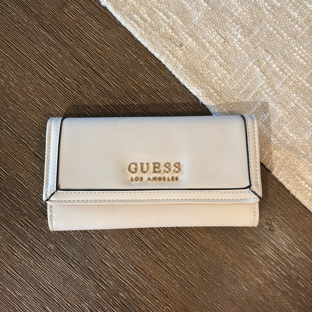 GUESS Cream Women's Wallet